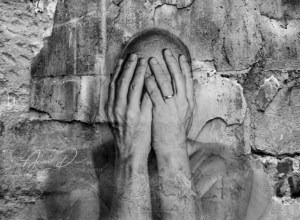 Self-portrait. Part of the photo project INMIGRANTES. This artistic work is inspired by the suffering that immigrants in the USA experience every day. There are millions of undocumented immigrants who cannot express their emotions freely for fear of deportation. They are silent, they hide, they are paralyzed. Using the technique of self-portrait I express the oppressed feelings of immigrants, like a voice that screams from the depths of silence.